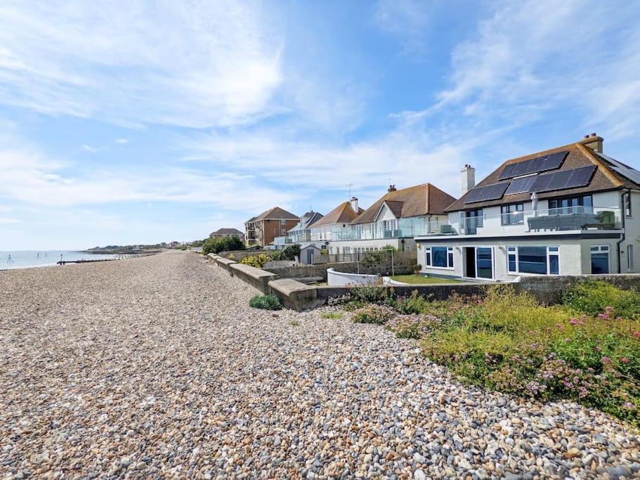Beach View Middleton-on-Sea Экстерьер фото